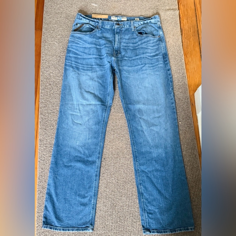 Ariat Men's M2 Relaxed fit classic Boot Cut Jeans size 38/34